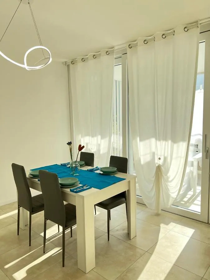 Ulisse Palace Lido di Jesolo Apartment