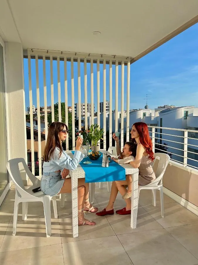 Ulisse Palace Lido di Jesolo Apartment